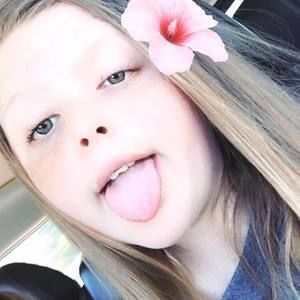 Meet your Posher, Alana